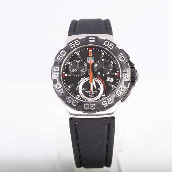 Authentic TAG HEUER FORMULA 1 Chronograph Watch - Picture 1 of 9